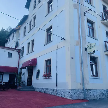 Uniqhotel Hotel
