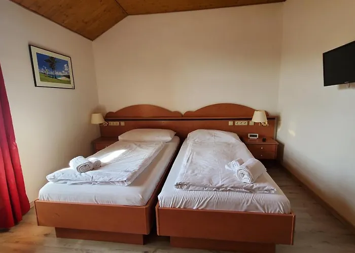 Uniqhotel Ξενοδοχείο