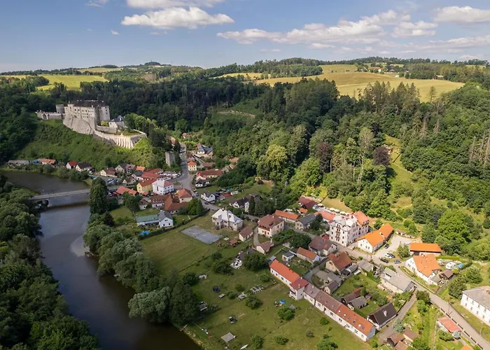 酒店 Uniqhotel 捷克施特恩贝克