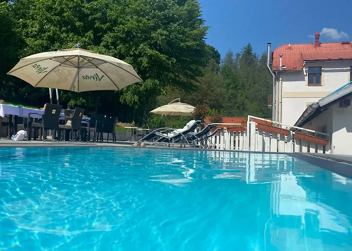 Uniqhotel 3*