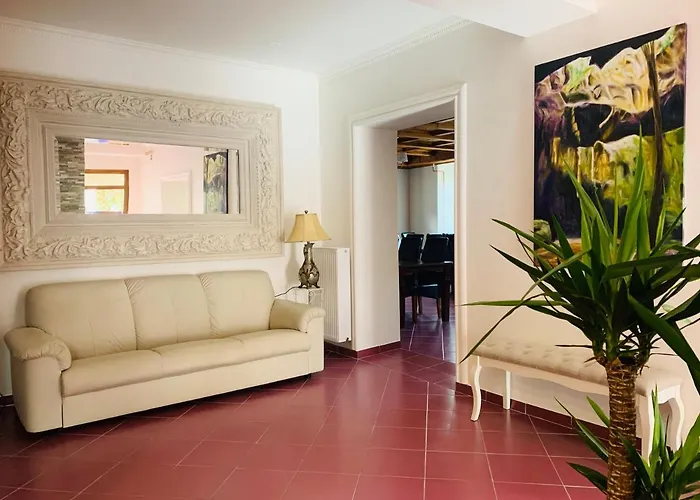 Uniqhotel 3* 捷克施特恩贝克