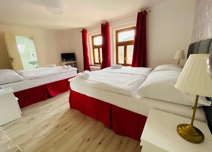 Uniqhotel 酒店 捷克施特恩贝克